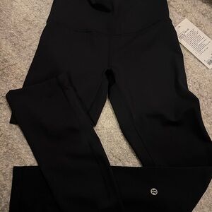 New with tag black color long pants 28